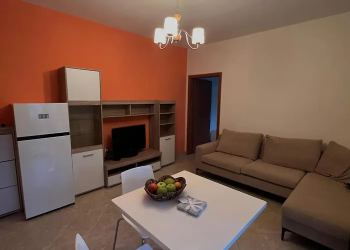 Cozy Apartment With Balcony